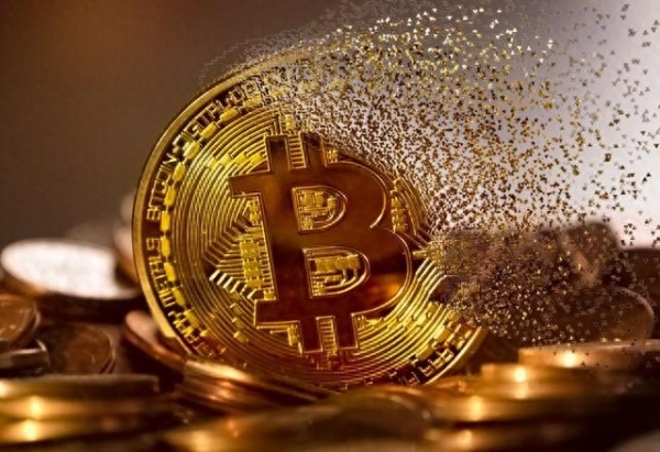 比特币（BTC）进入“机构锁仓时代”：牛市引擎还是市场隐患？