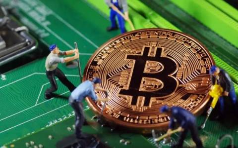 套利比特币第一多头Strategy的成功秘诀